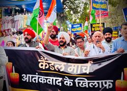 with banner on road 02 Sm